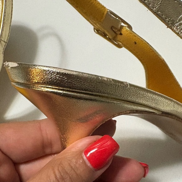 Mara Bini Italian Made Gold Leather Kitten Heel Slingbacks. 2in Heel. EU 38. - Picture 13 of 16